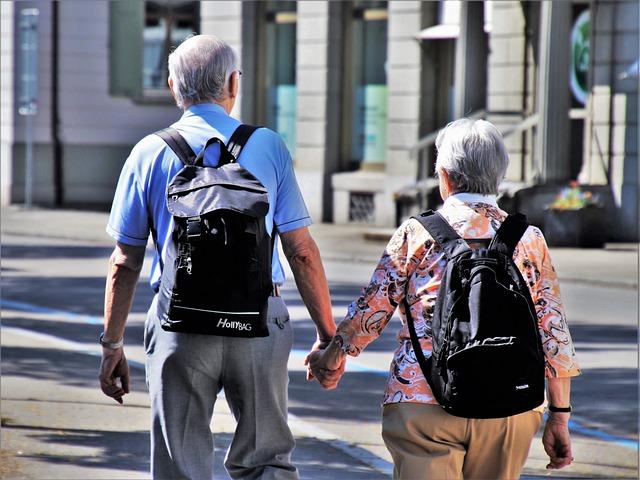 Building a Lifelong Health Plan for Your Senior Companion